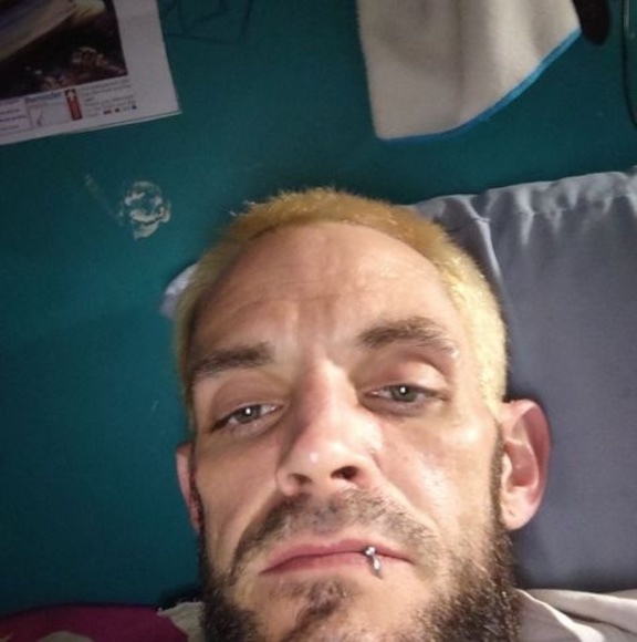 Meet your Posher, Christopher - Picture 1 of 1